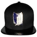 Gorra Logo Metal shingeki no kyojin
