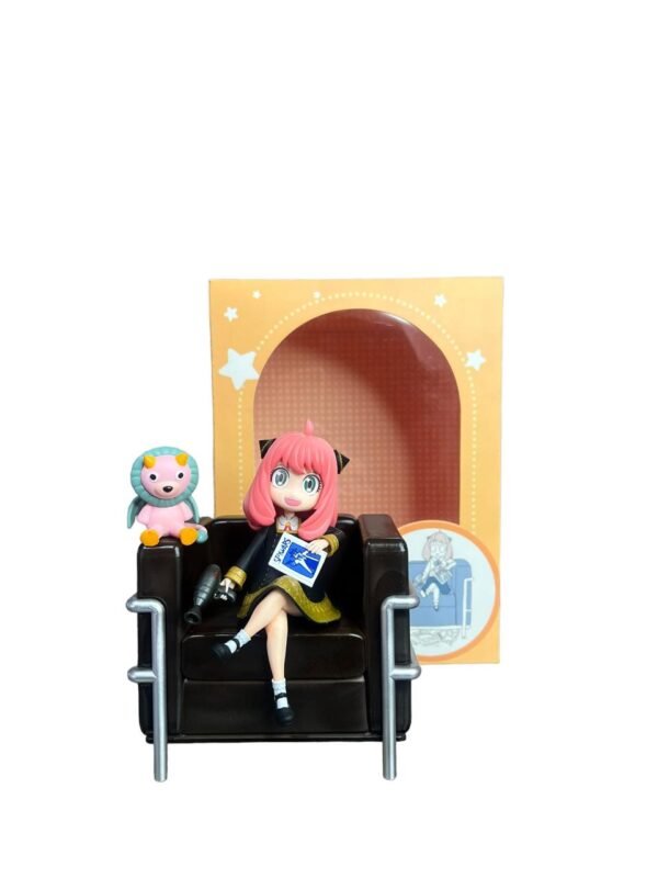 Figura Anya Sentada Sofa Cambia caras 13 cm Spy Family