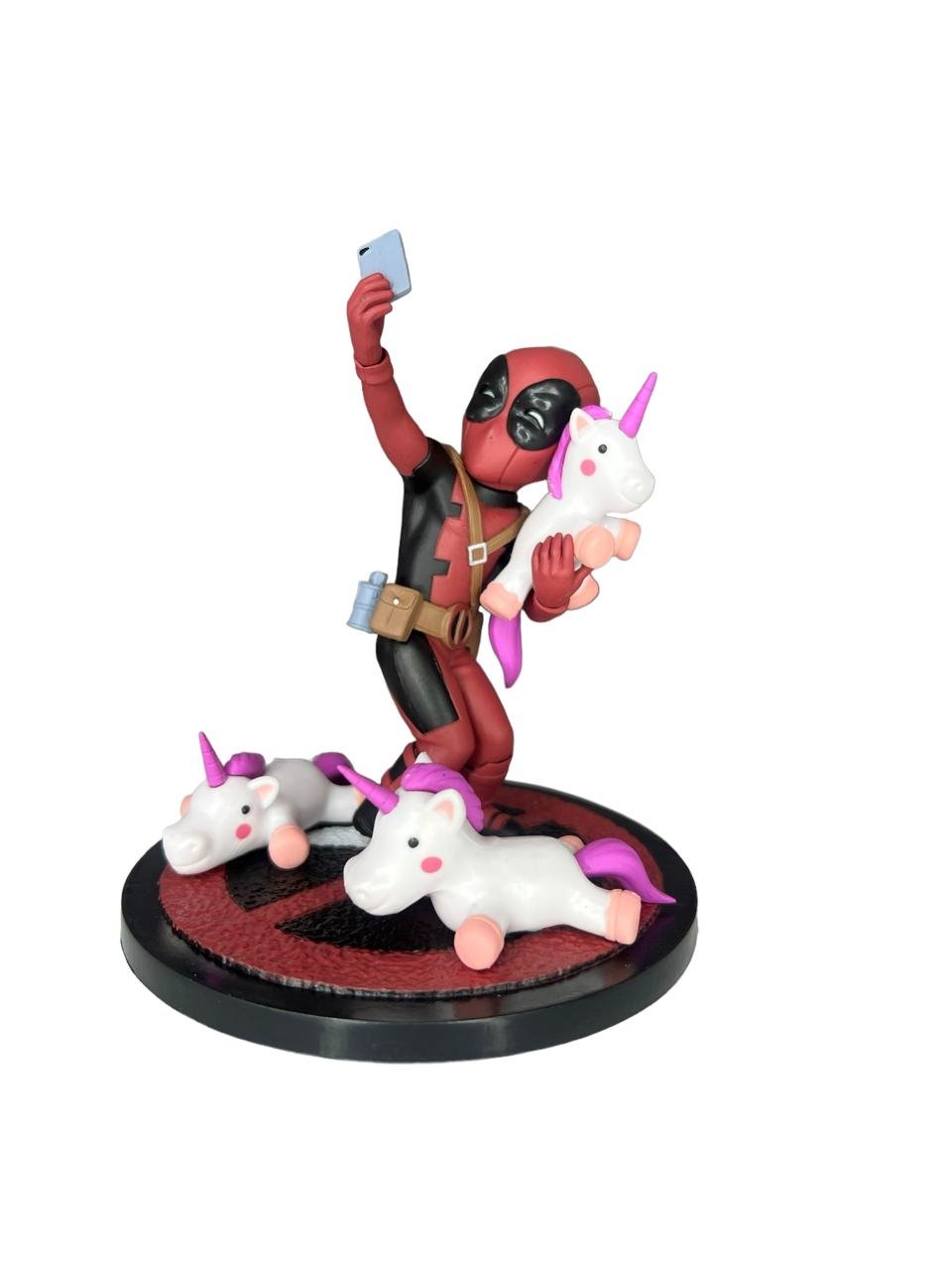 Figura De Colección Deadpool Selfie Unicornios 13 cm - Imagen 2