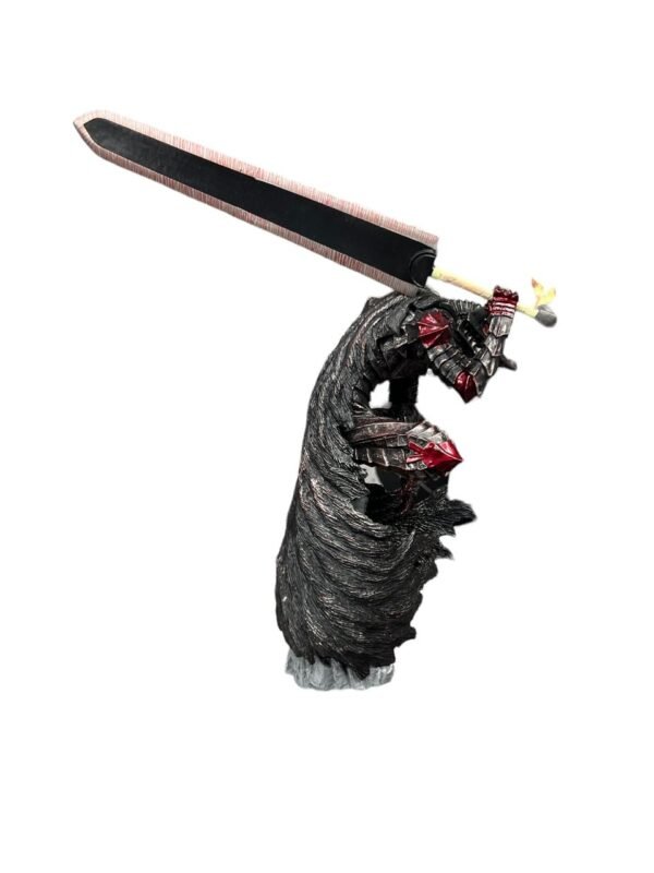 Figura Gust 25 cm Berserker Armor - Imagen 4