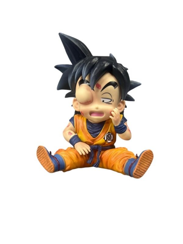 Figura Gohan Golpeado 11cm Dragon Ball