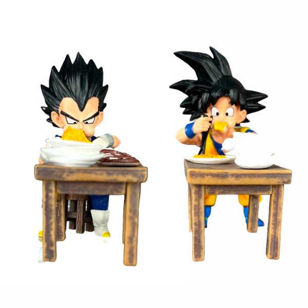 Mini Figuras Goku y Vegeta 8cm Comiendo Dragon Ball