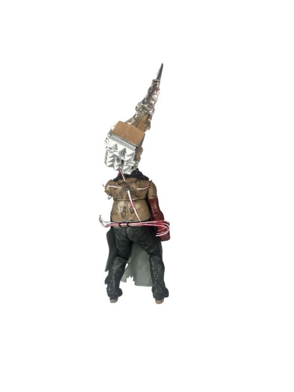 Figura Articulada Biohazard Executioner 18cm/ Resident Evil - Imagen 4