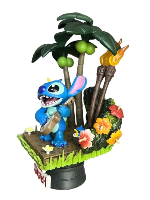 Figura Stitch Tocando Ukulele 18cm - Imagen 2