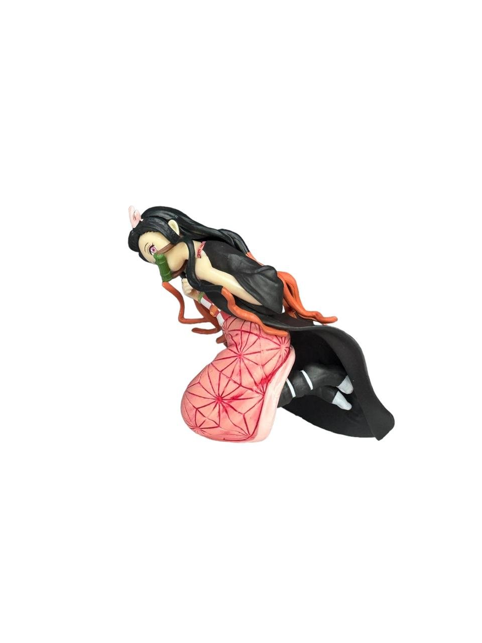 Figura Nezuko Acostada 12cm /demon Slayer - Imagen 2