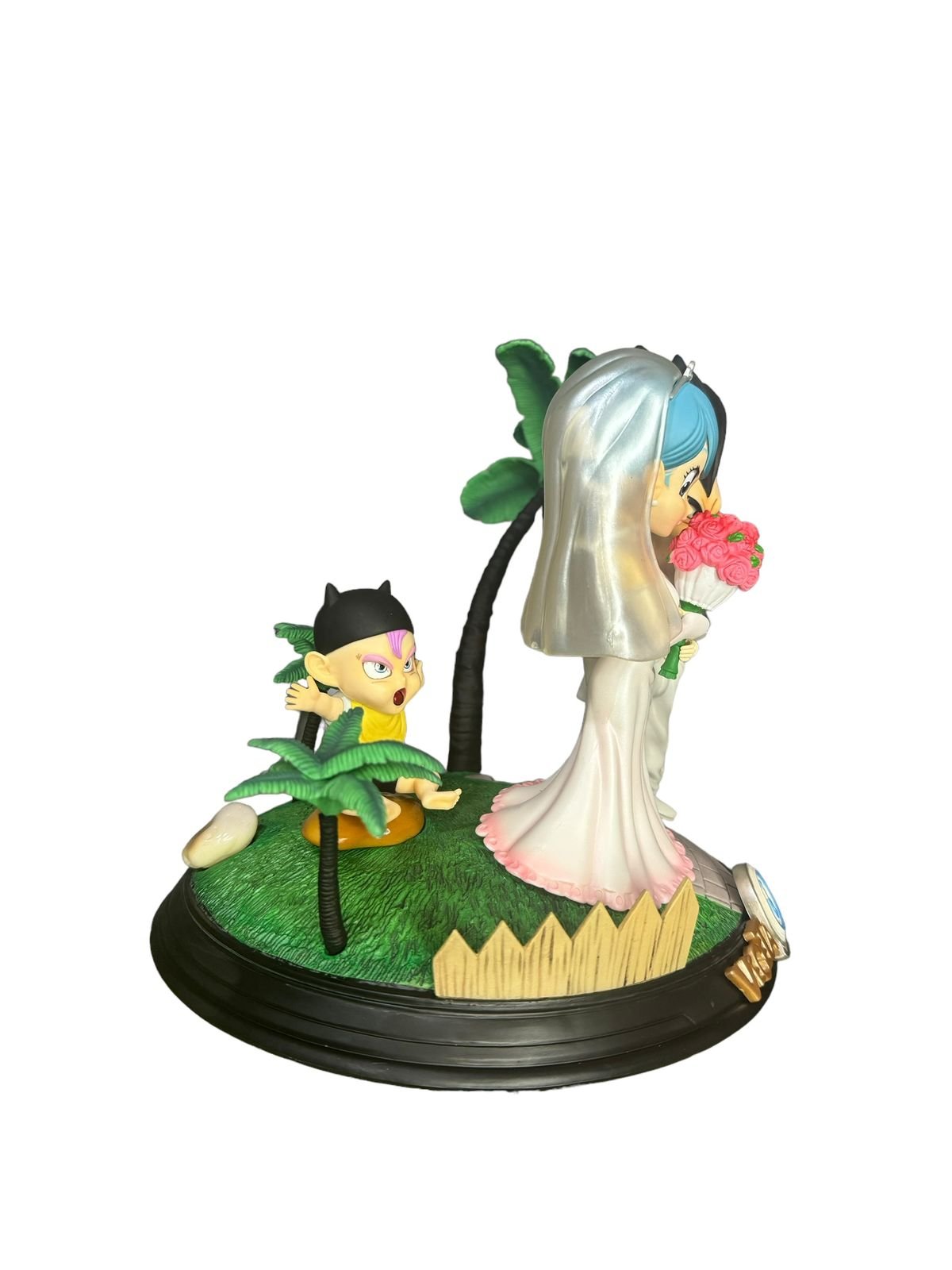 Figura Vegeta & Bulma Casándose Dragon Ball - Imagen 3