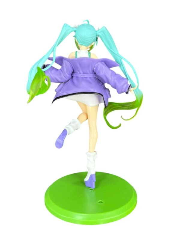 Figura Hatsune Miku Deportiva 19cm - Imagen 4