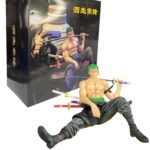 Figura Roronoa Zoro Flagon Sentado 13,5cm One Piece
