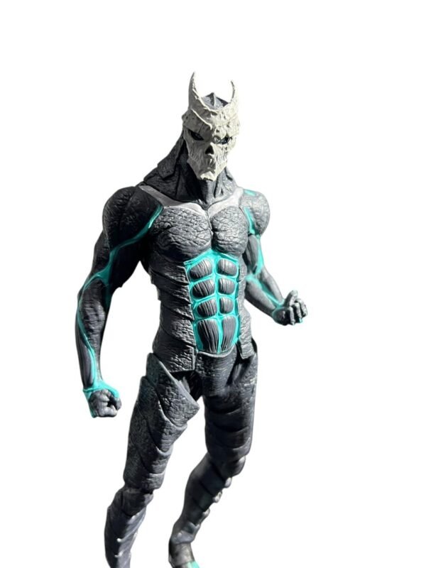 Figura Kafka Hibino Parado 20cm  Kaiju No. 8 - Imagen 5