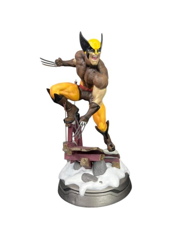 Figura Wolverine Cafe Cambio de Cara  24cm - Imagen 5