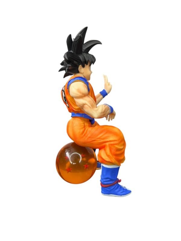 Figura Goku Sentado En Esfera De 4 Estrellas - Dragon Ball - Imagen 3
