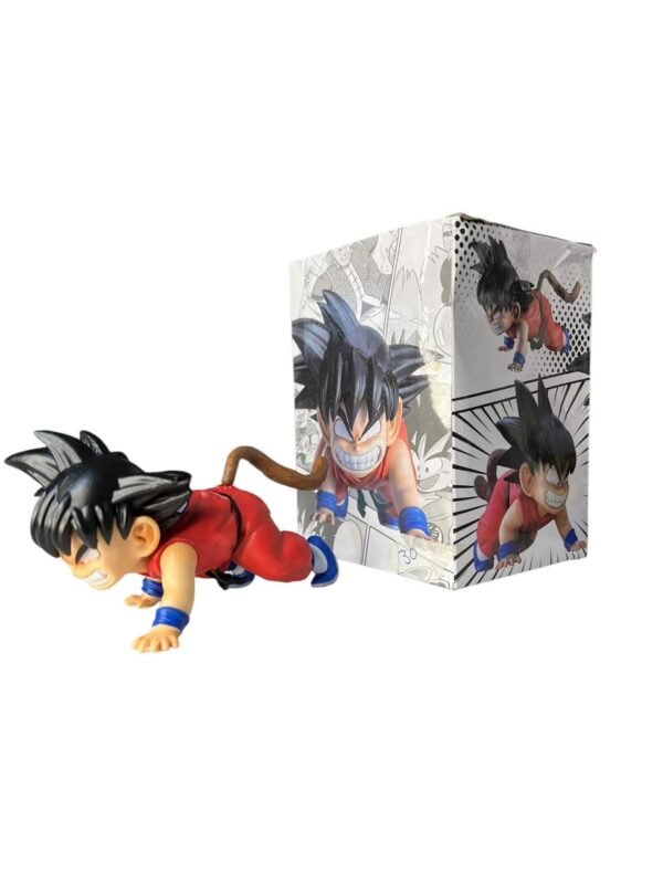 Figura Goku Chiquito Transformandose 8cm / Dragon Ball
