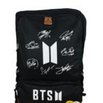 Maleta Negra Firmas Cantantes Bts