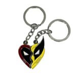 Llavero Acero Corazón Deadpool And Wolverine / Marvel 10cm