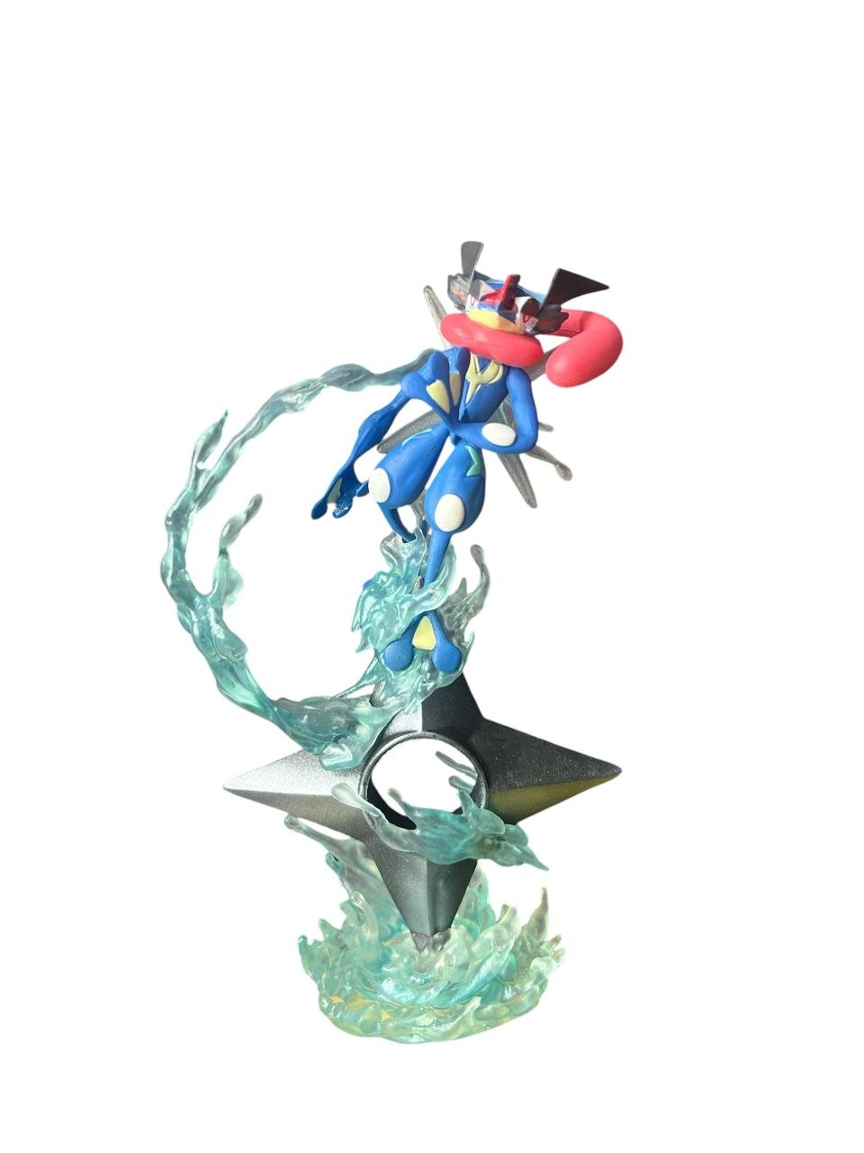Figura Greninja 18cm - Pokemon - Imagen 4