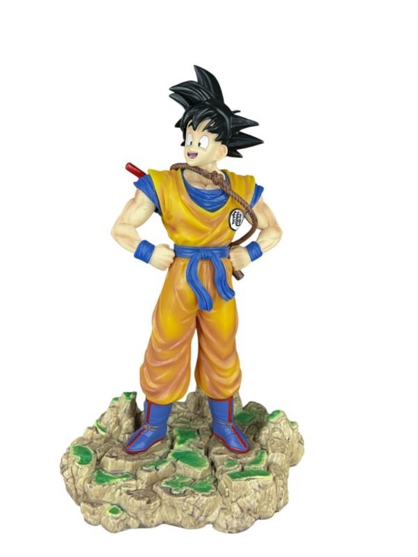 Figura Goku Base Roca 29cm Dragon Ball - Imagen 2