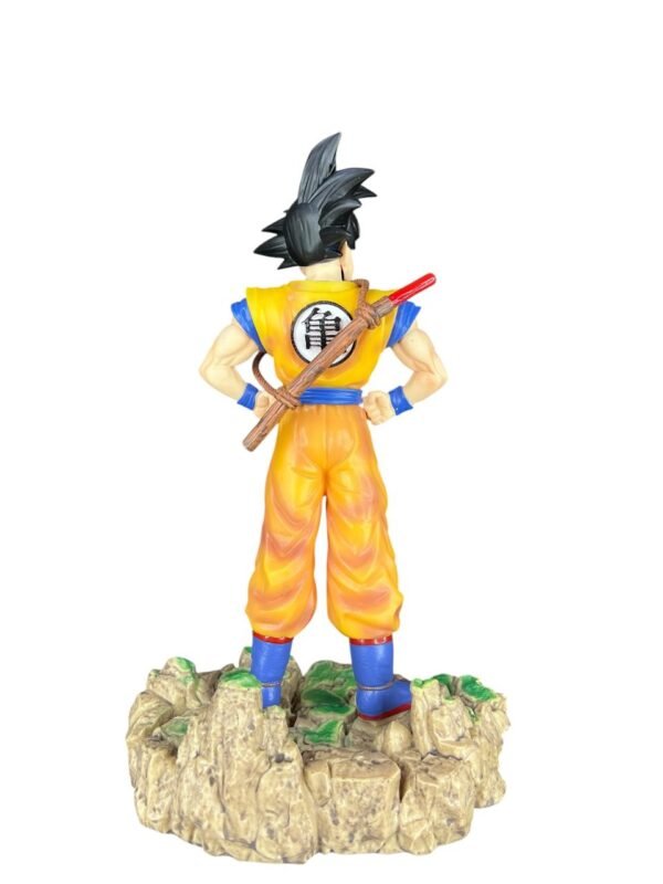 Figura Goku Base Roca 29cm Dragon Ball - Imagen 4