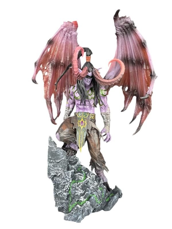 Figura Illidan Stormrage 38cm - World Of Warcraft