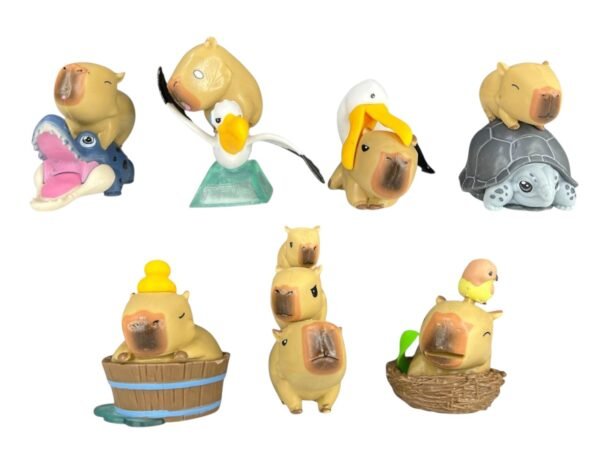 Figuras Coleccionables X7 Capibara Con Animales