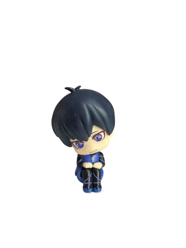 Figura Coleccionable 10cm Isagi Yoichi Sentado - Blue Lock