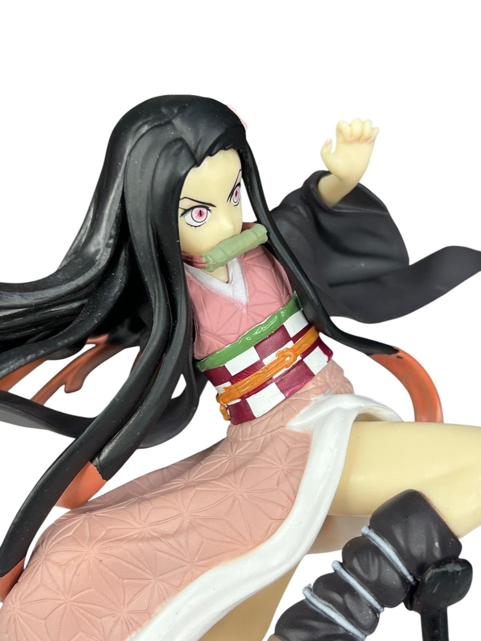 Figura Nezuko Pose Batalla 16cm Base Transparente Demon Slayer - Imagen 5