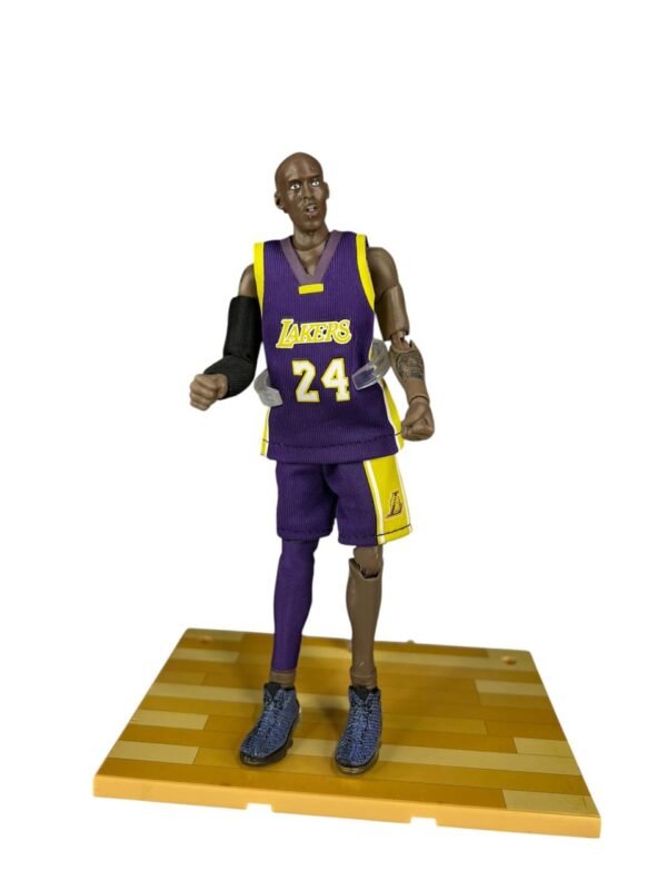 Figura Articulada Kobe Bryant 17cm  Lakers - Imagen 2
