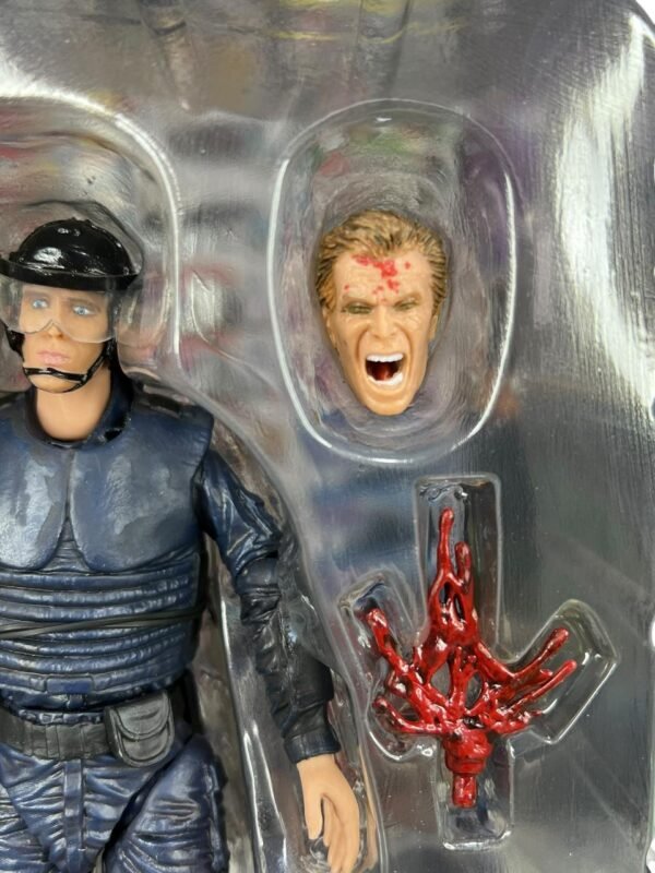 Figura Articulada Ultimate Robocop 18cm - Imagen 5