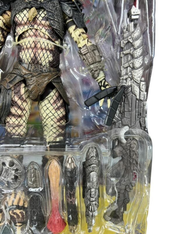 Figura Neca Articulada Ultimate Scout Depredador 20cm - Imagen 3
