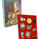 Set Metálico X12 Accesorios Dijes Y Anillos Rick And Morty