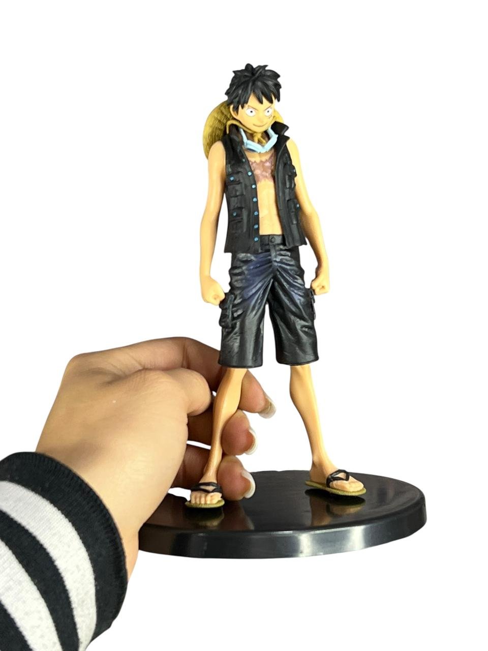 Figura Luffy Ropa Negra 15cm One Piece - Imagen 2