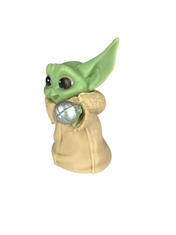 Mini Figura Baby Yoda Con Esfera 5cm Star Wars - Imagen 2