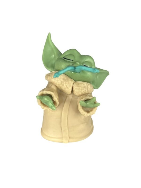 Mini Figura Baby Yoda Comiendo 5cm Star Wars