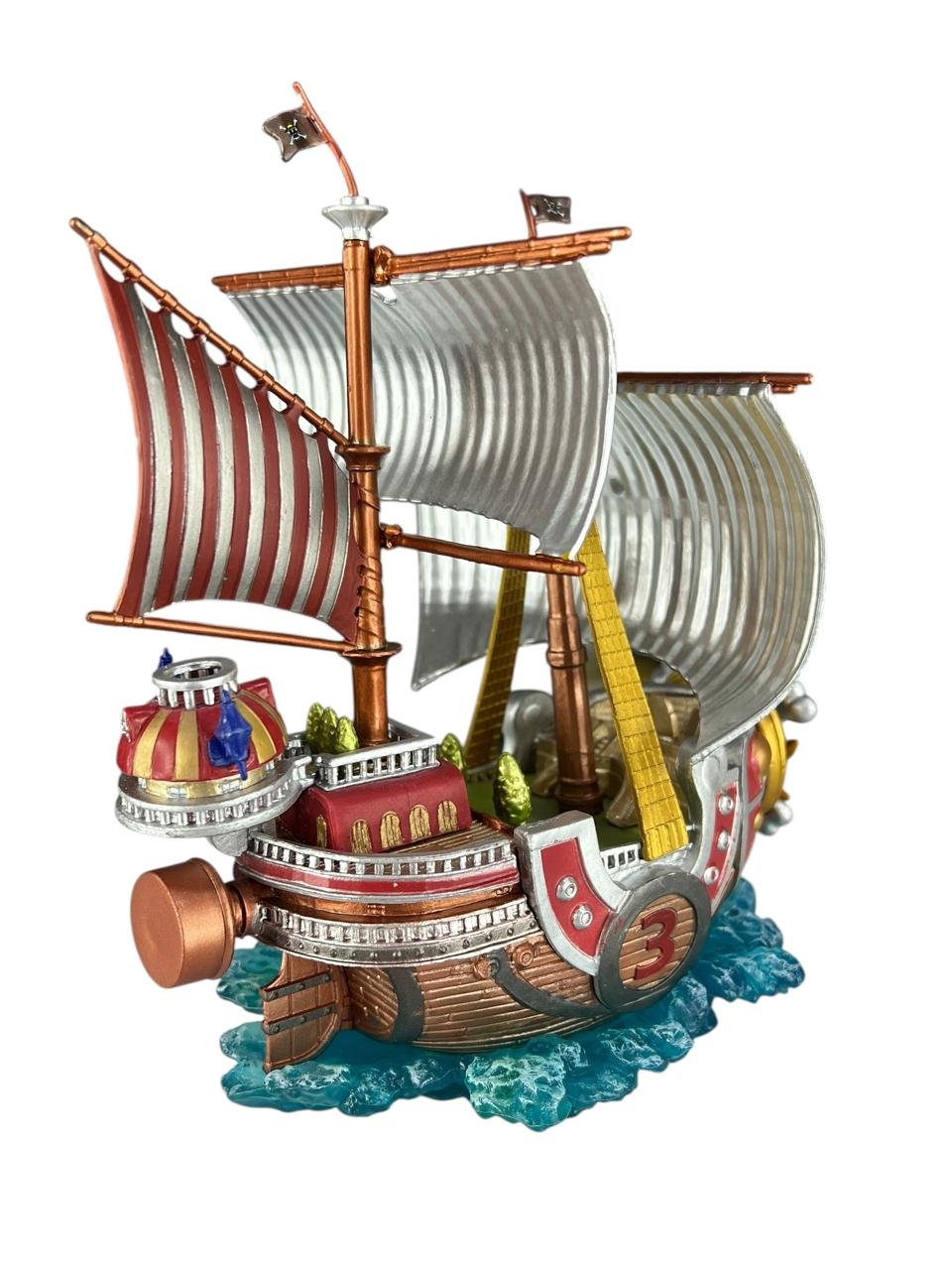 Figura Thousand Sunny 18cm Barco One Piece - Imagen 5