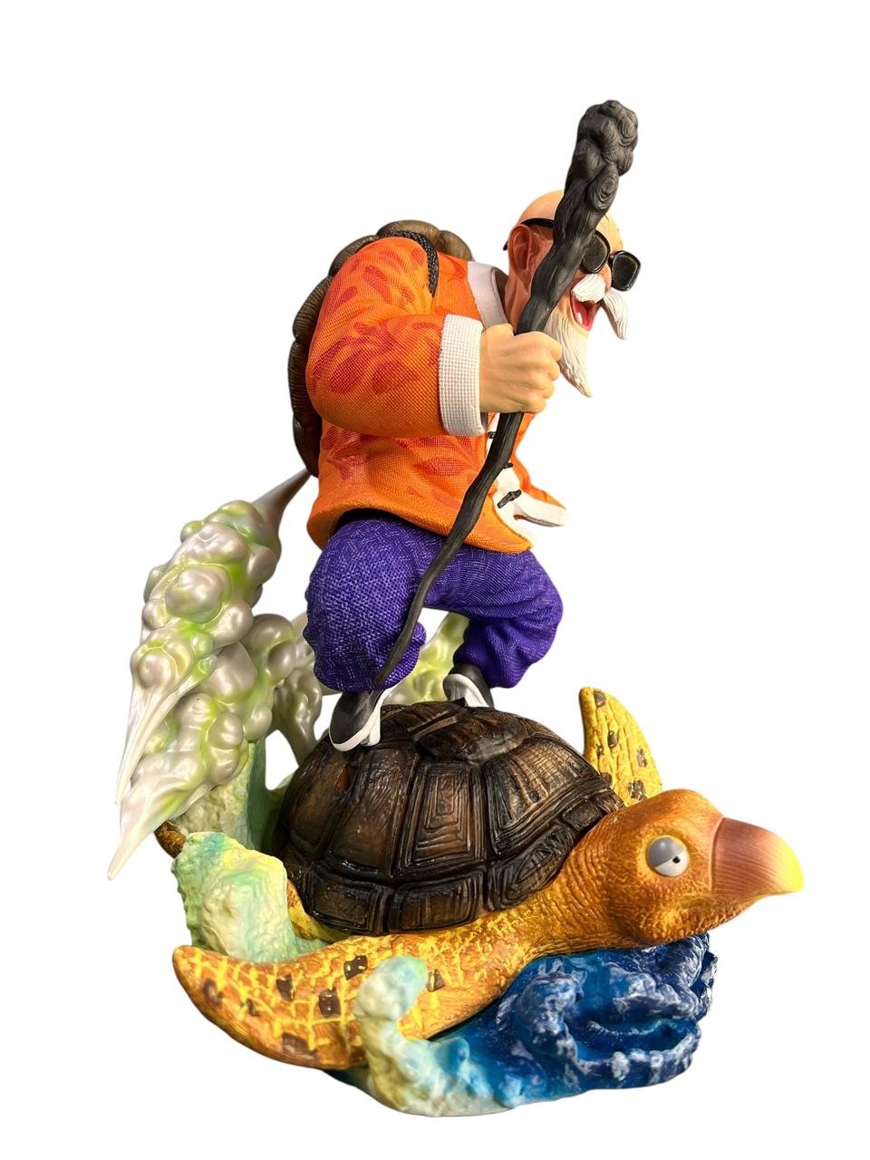Figura De Dragon Ball Maestro Roshi En Una Tortuga - 23cm - Imagen 2
