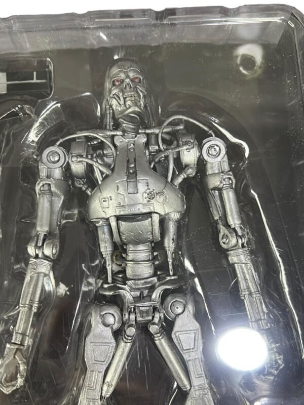 Figura Articulada T-800 Endoesqueleto 18cm Terminator 2 - Imagen 4