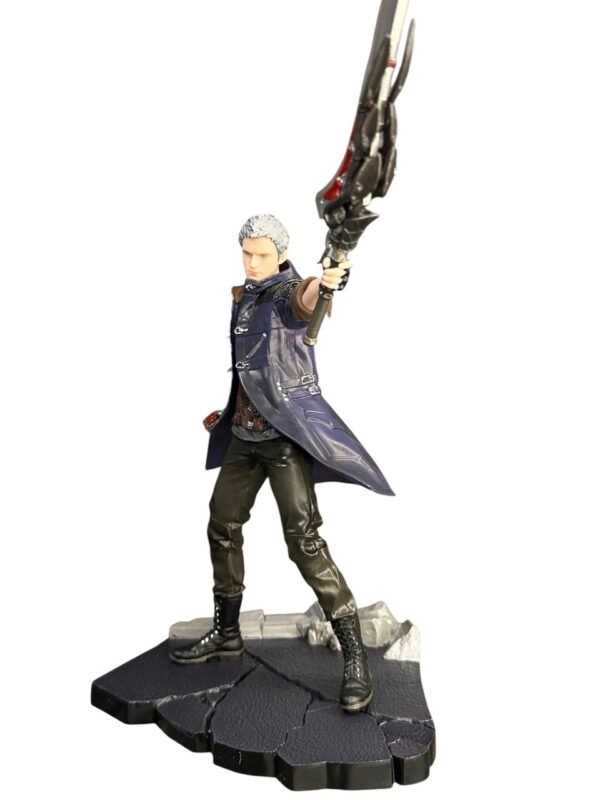 Figura - Anime Devil May Cry Nero Con Espada 25cm