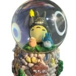 Bola de Cristal Totoro con Estrella en la Mano