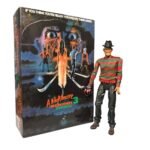 Figura Articulada De Freddy Krueger - 17cm