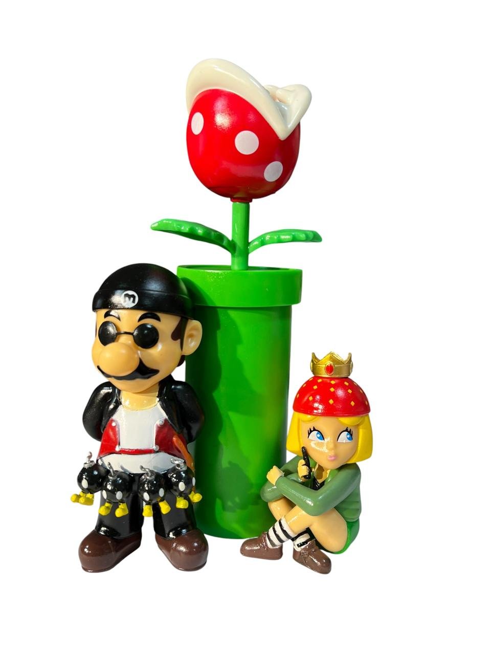 Figura Mario Traje Negro Y Princesa The Professional Action - Imagen 6