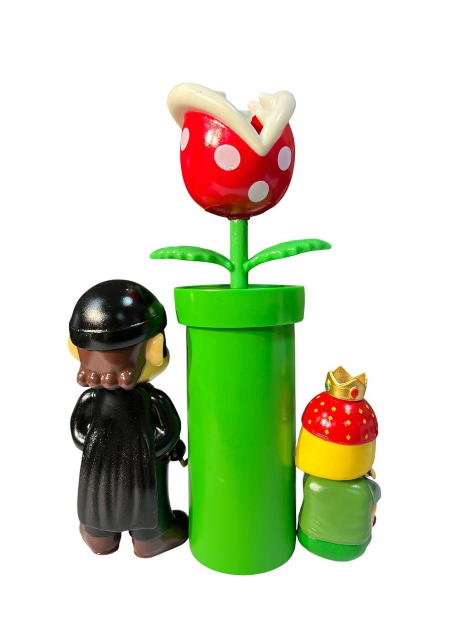 Figura Mario Traje Negro Y Princesa The Professional Action - Imagen 5