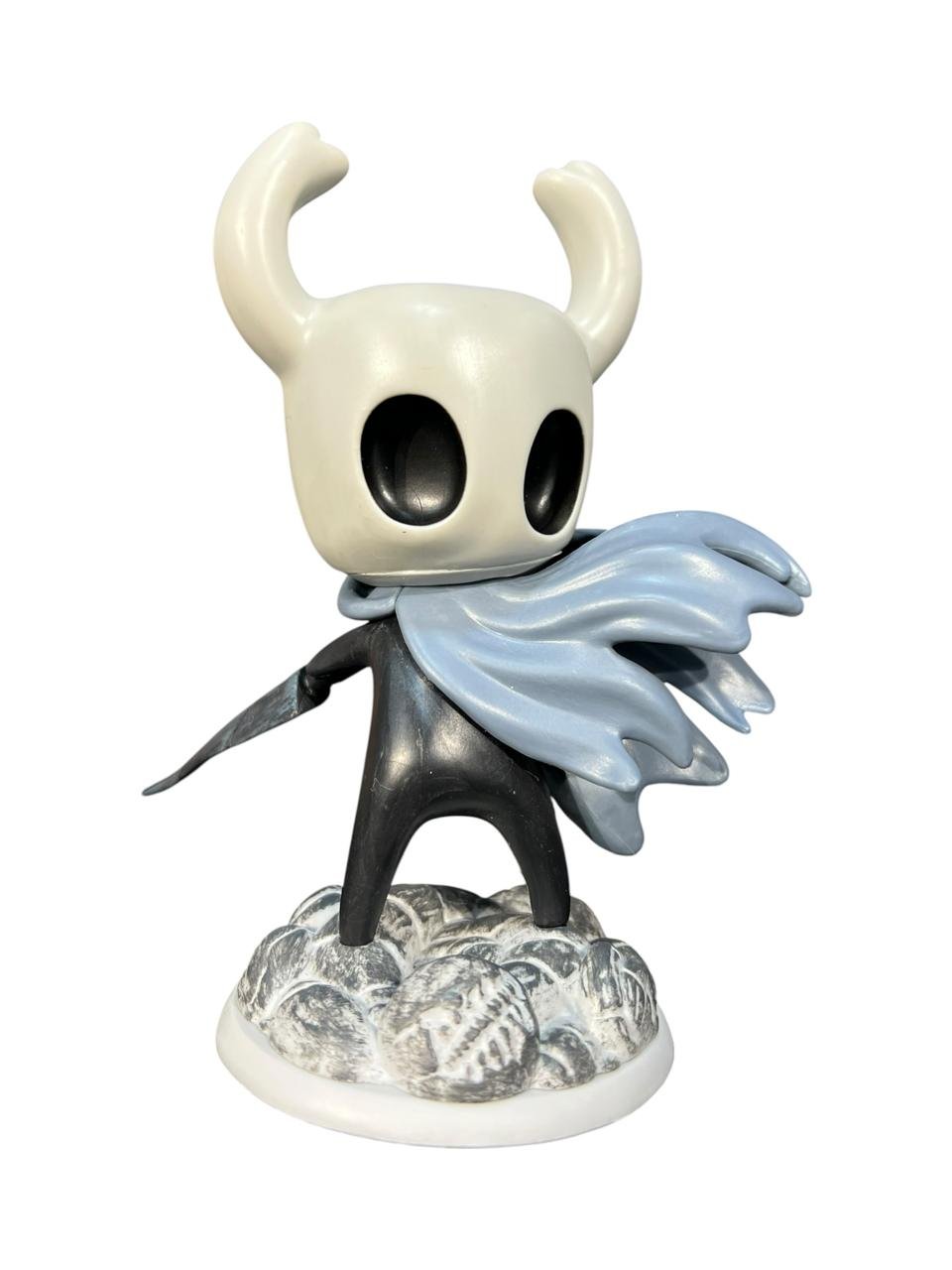 Figura Caballerito 15cm Base Piedra Hollow Knigth - Imagen 2