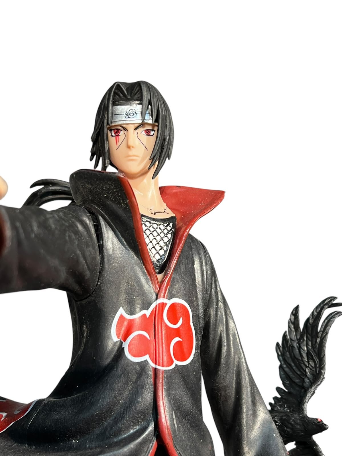 Figura Itachi Uchiha Base Piedra 39cm Cuervos Naruto - Imagen 6