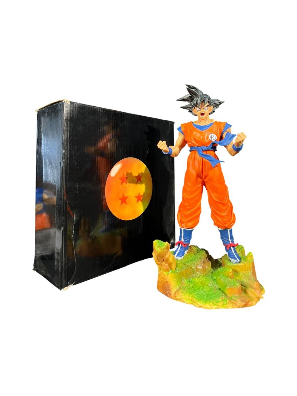 Figura Goku Enojado 32cm Base Piedra Dragon Ball