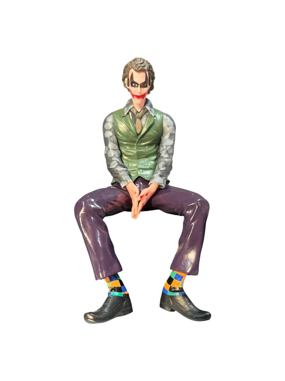 Figura Joker Sentado Con Mascara 15cm - Imagen 2